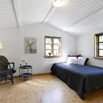 Ilena - 16-3km From The Sea By Interhome Nyaraló